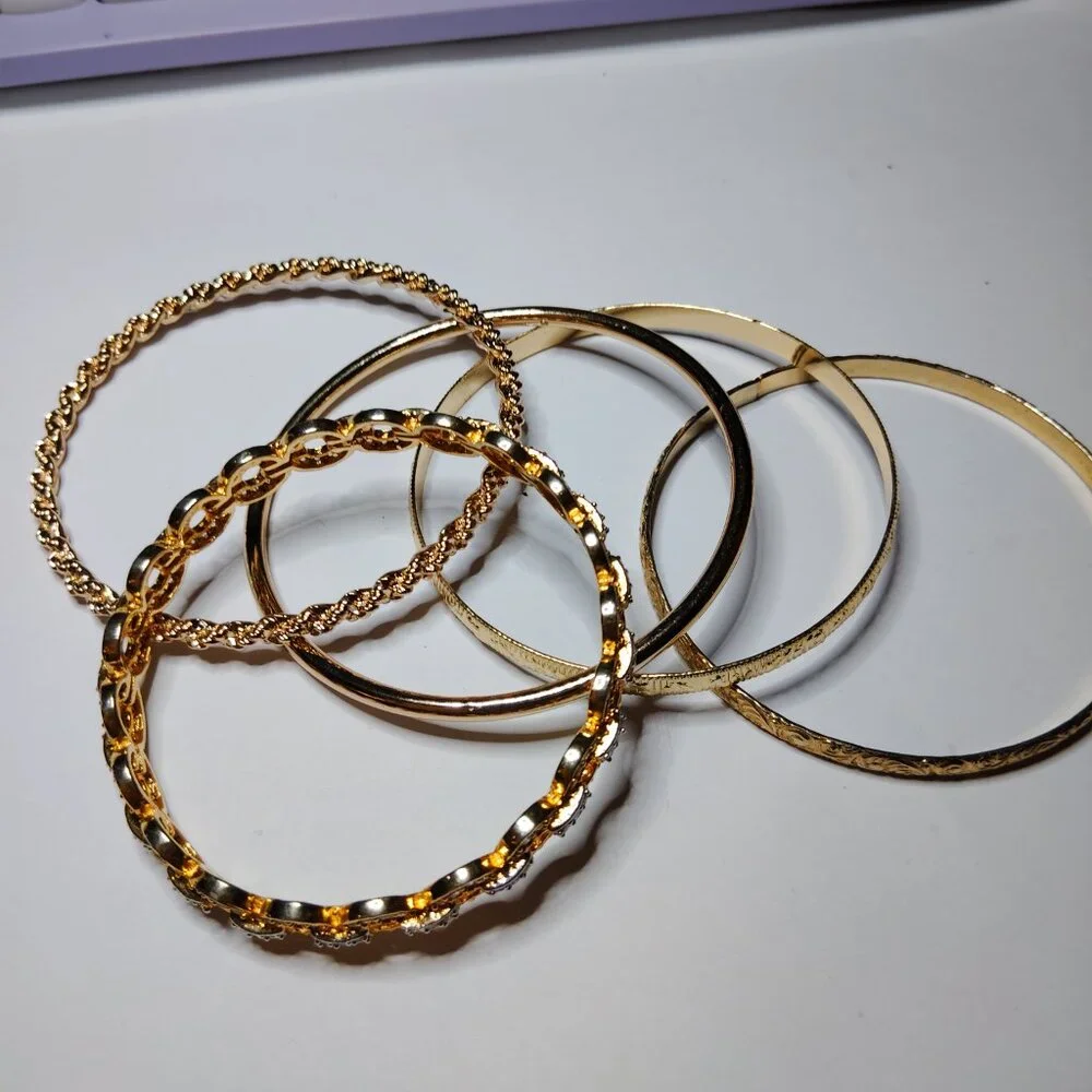 Lot of 5 Gold Tone Bangles – Mixed Textures, Stackable, Like New Condition